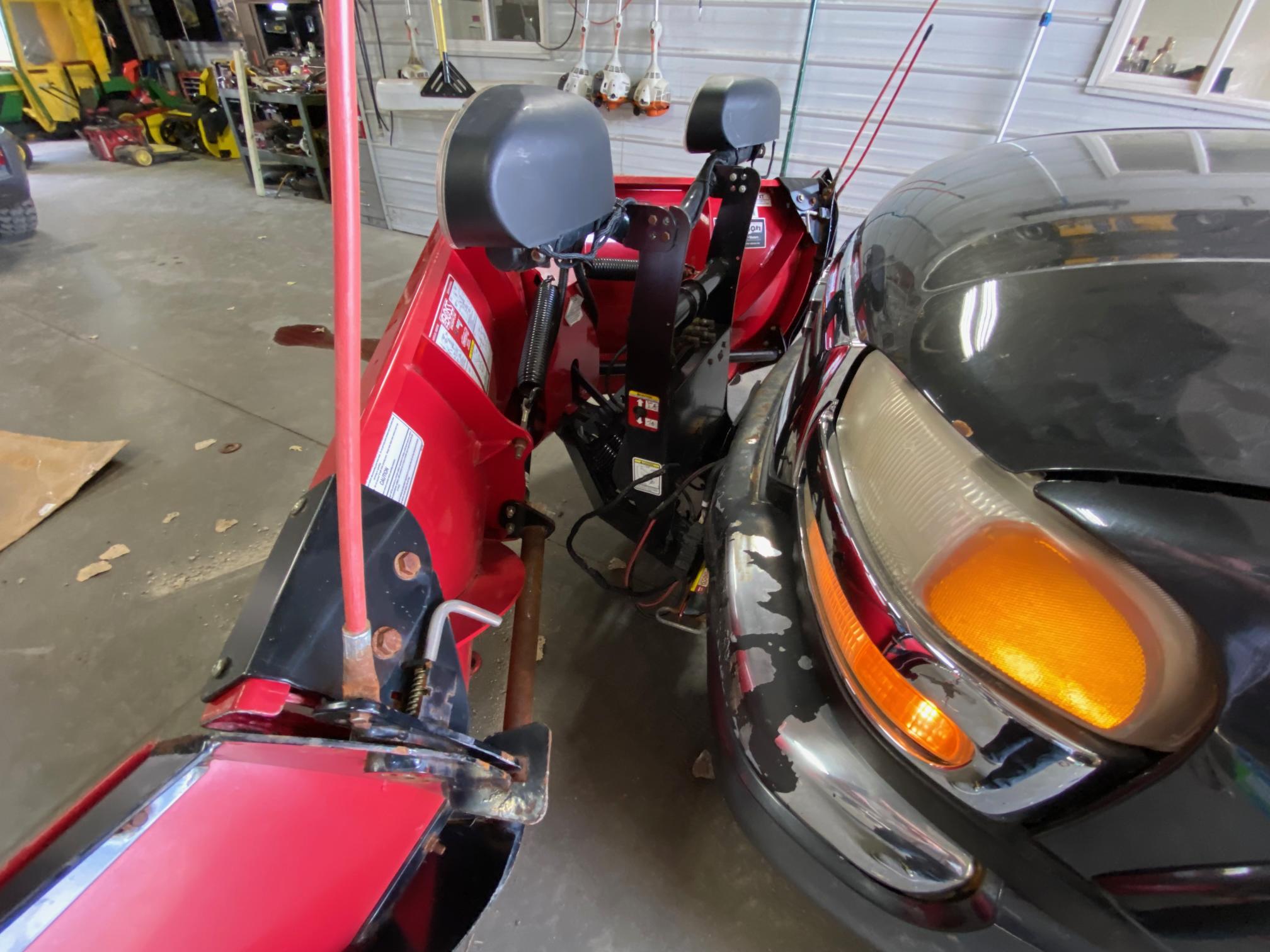 2003 GMC Sierra - Image 8